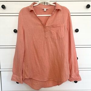 NWOT BeachLunchLounge long sleeve salmon colored shirt in size small